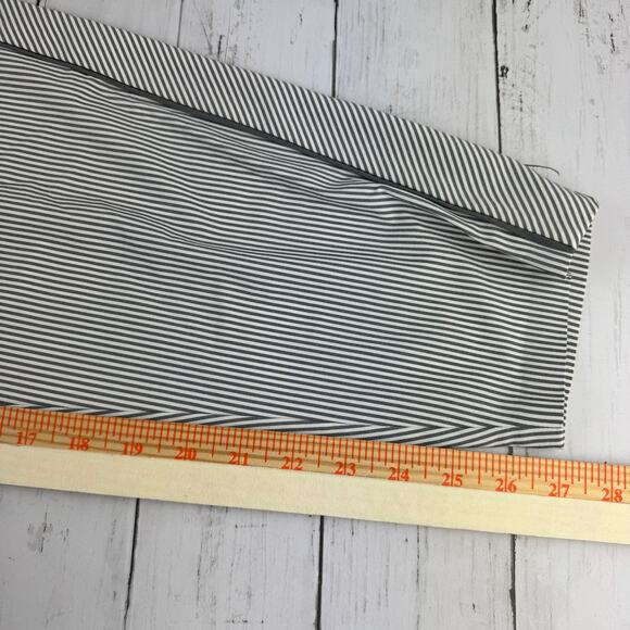 NWT Athleta Grey/Sea Salt City Stripe Brooklyn Textured Ankle Pants Size 12 - Picture 10 of 13